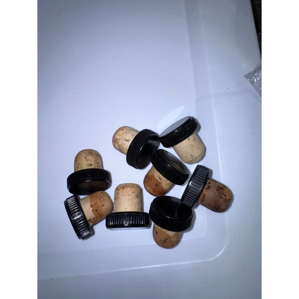 Lot of 8Replacement Cork Bottle Stoppers BlackPlastic Ribbed T-Top Caps Crafting
